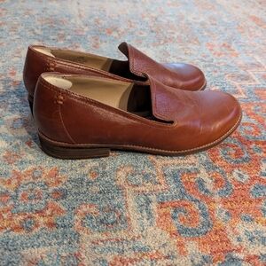 Earth Edna Women's 9.5 M Slip On Leather Loafer Shoes Tan Brandy Brown